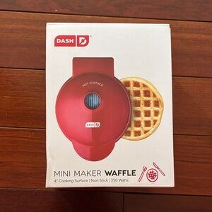Dash Red Mini Waffle Maker